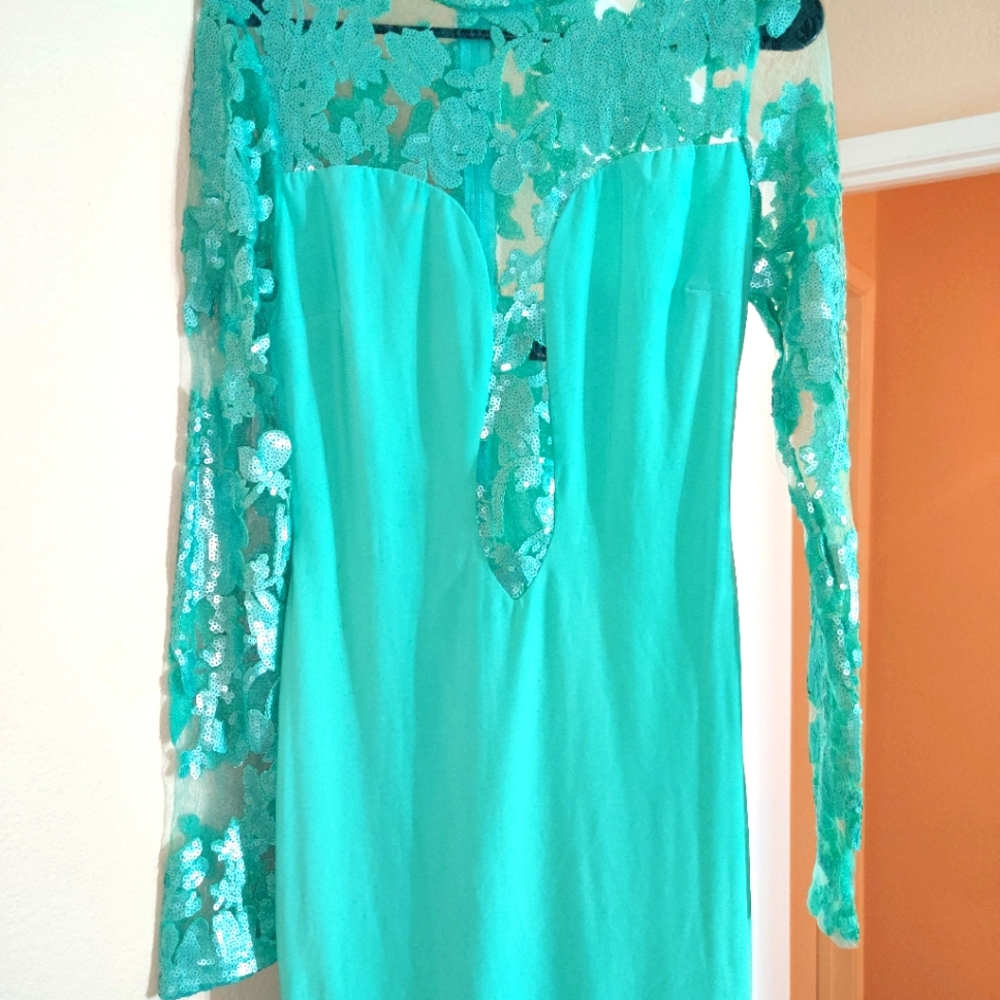 Lace Mint mini dress